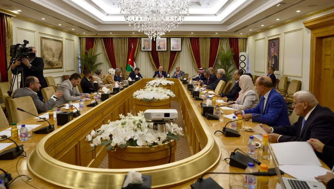 سياحة الأعيان والنواب