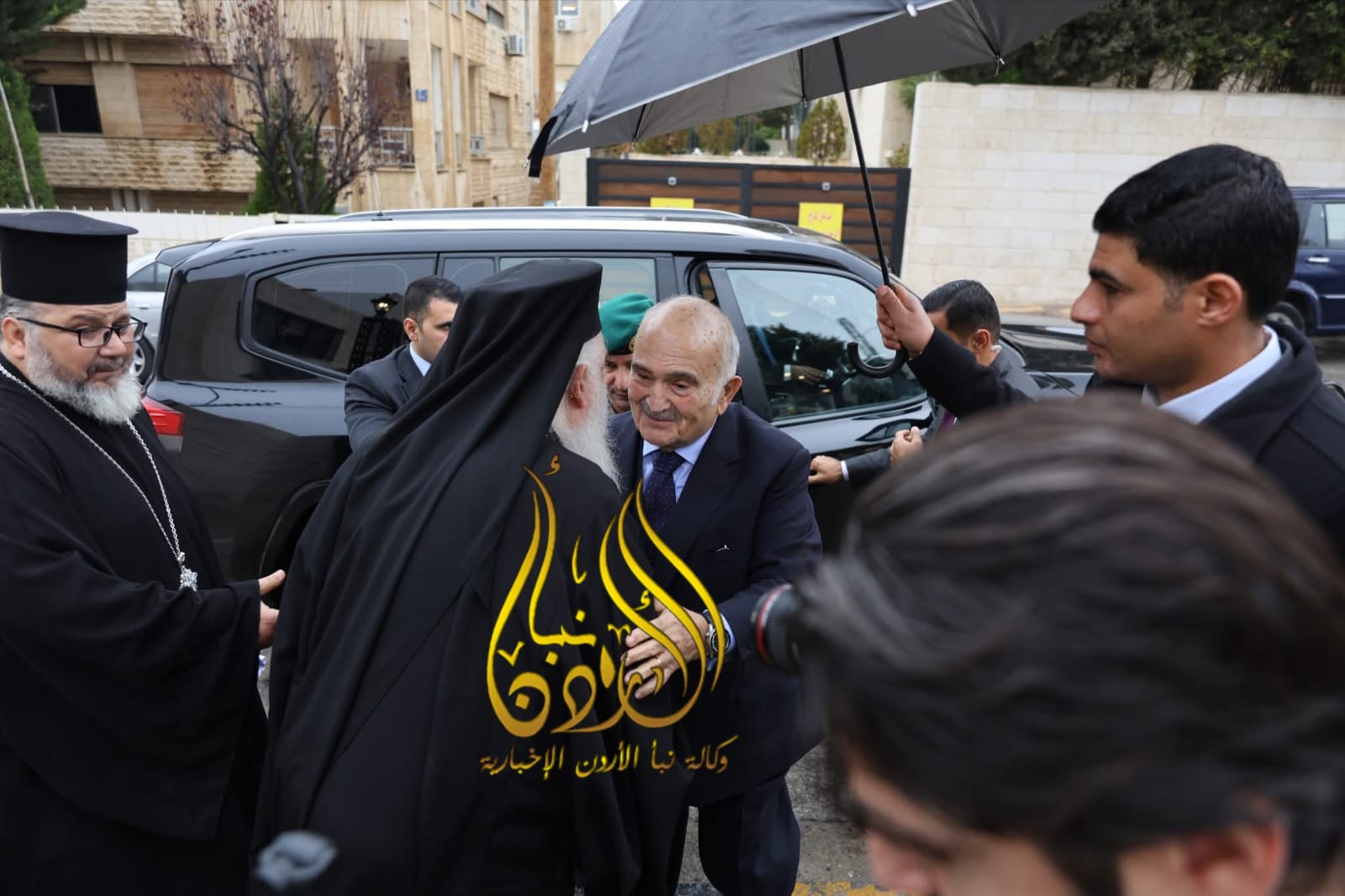 الأمير الحسن يلتقي رؤساء الكنائس ويقدّم تهاني الميلاد (صور)