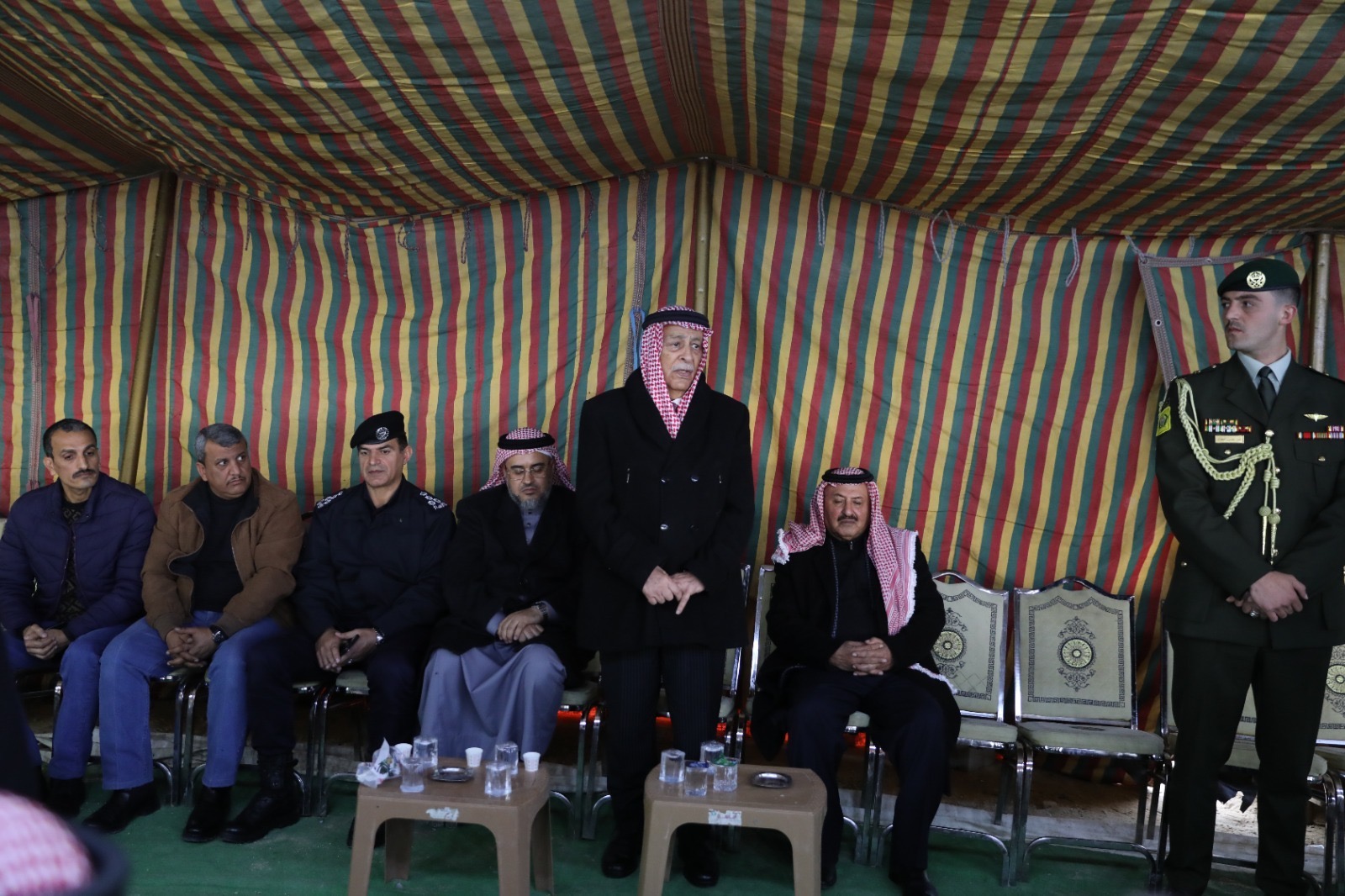 مندوبا عن الملك وولي العهد... العيسوي يعزي عشائر العدوان  والعجاجرة