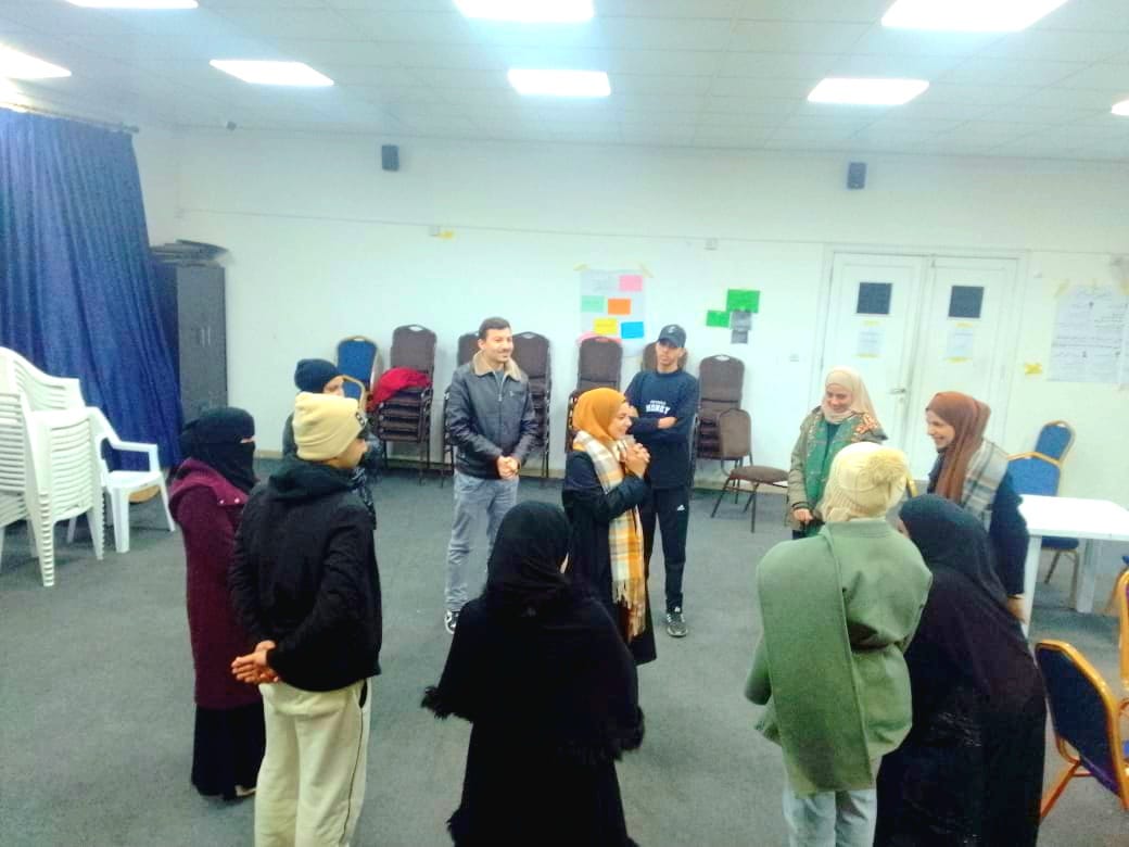 انطلاق فعاليات برنامج ريادة الأعمال الرقمية في مركز شباب وشابات حي الأمير محمد 