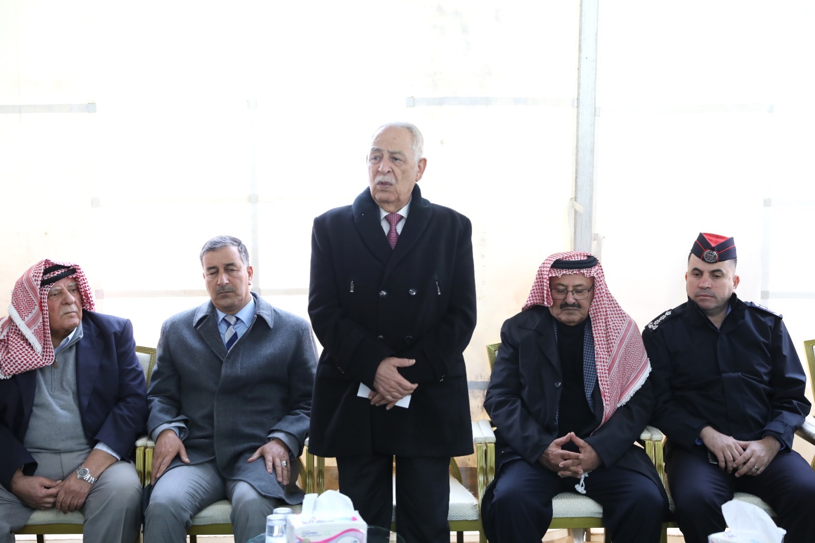 مندوبا عن الملك وولي العهد… العيسوي يعزي عشائر الغنانيم والشوابكة والزناتية والنجداوي