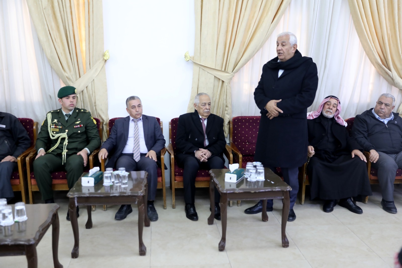 مندوبا عن الملك وولي العهد..العيسوي يعزي عشيرتي العمايرة والخرابشة