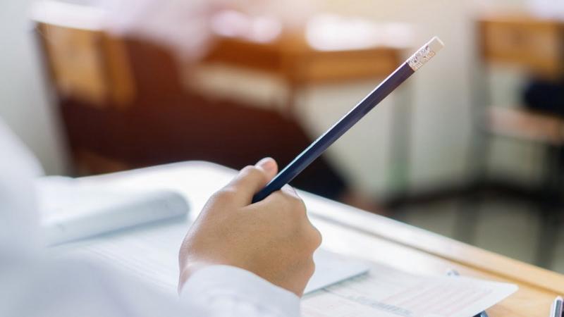 عاجل - “التربية”: لا تغيير أو تأجيل على موعد امتحان الثانوية العامة المقرر عقده الثلاثاء