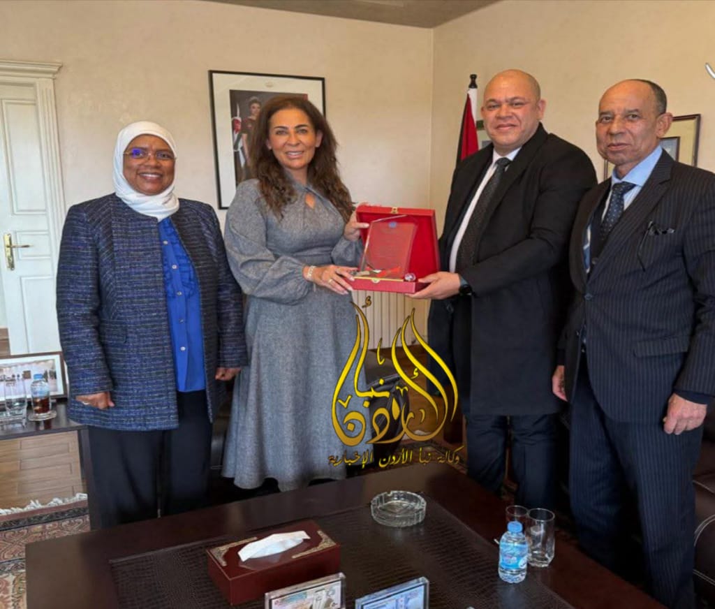 المغرب : منح سفيرة الأردن جمانة غنيمات لقب
