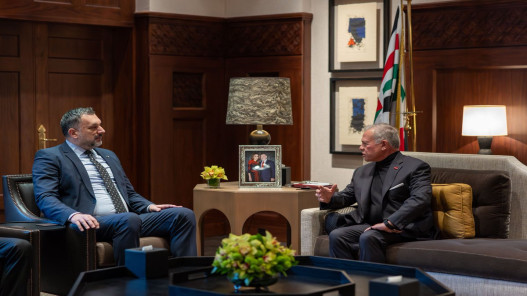 عاجل- الملك يبحث مع وزير خارجية البوسنة والهرسك سبل تطوير العلاقات الثنائية