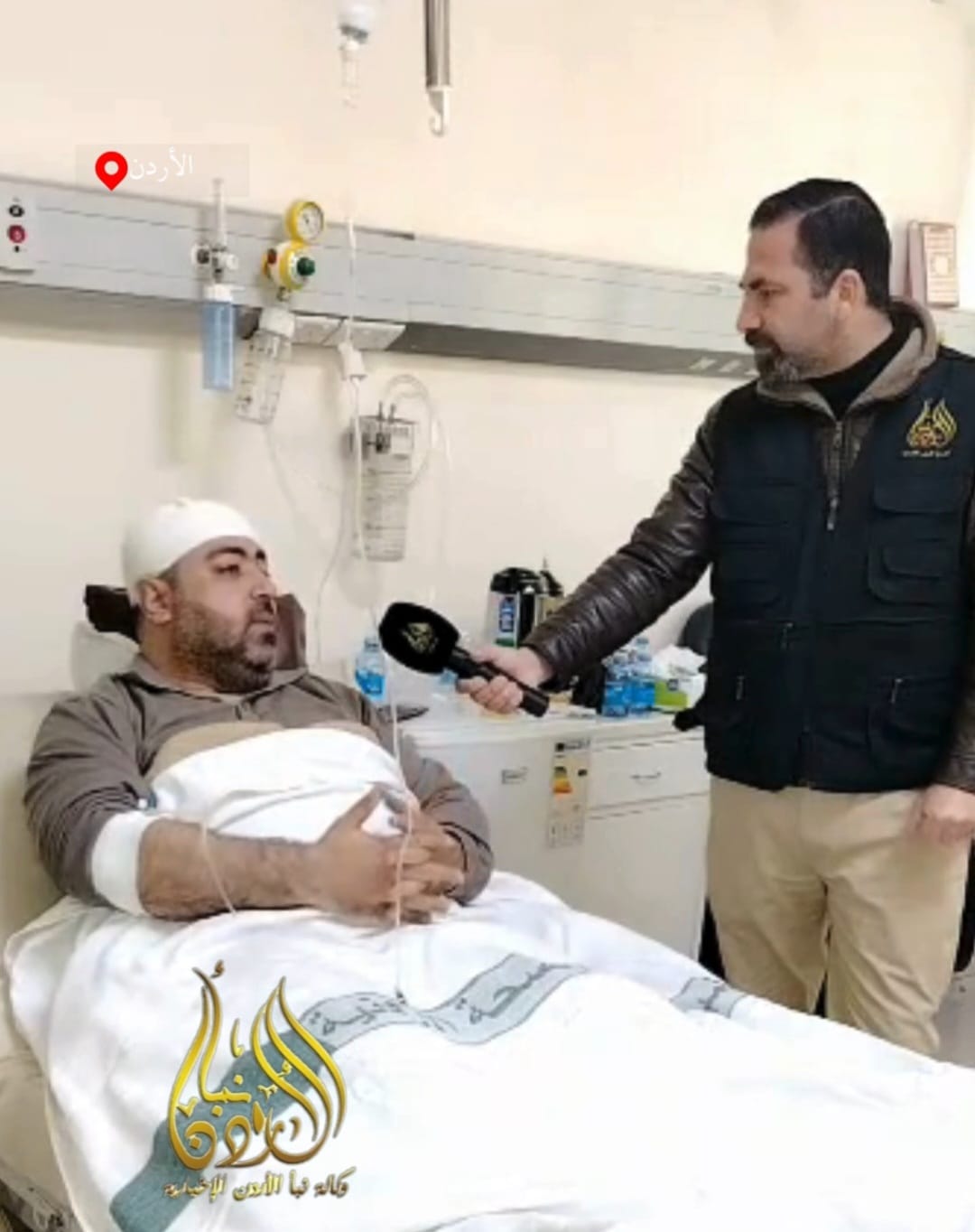 عاجل - التميمي يروي تفاصيل الاعتداء عليه .. ويؤكد : أقوم بعملي الصحفي بمهنية (فيديو)