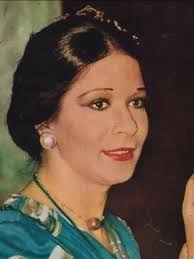 تنفس صناعي وجفاف حاد.. تدهور الحالة الصحية للفنانة سهير زكي