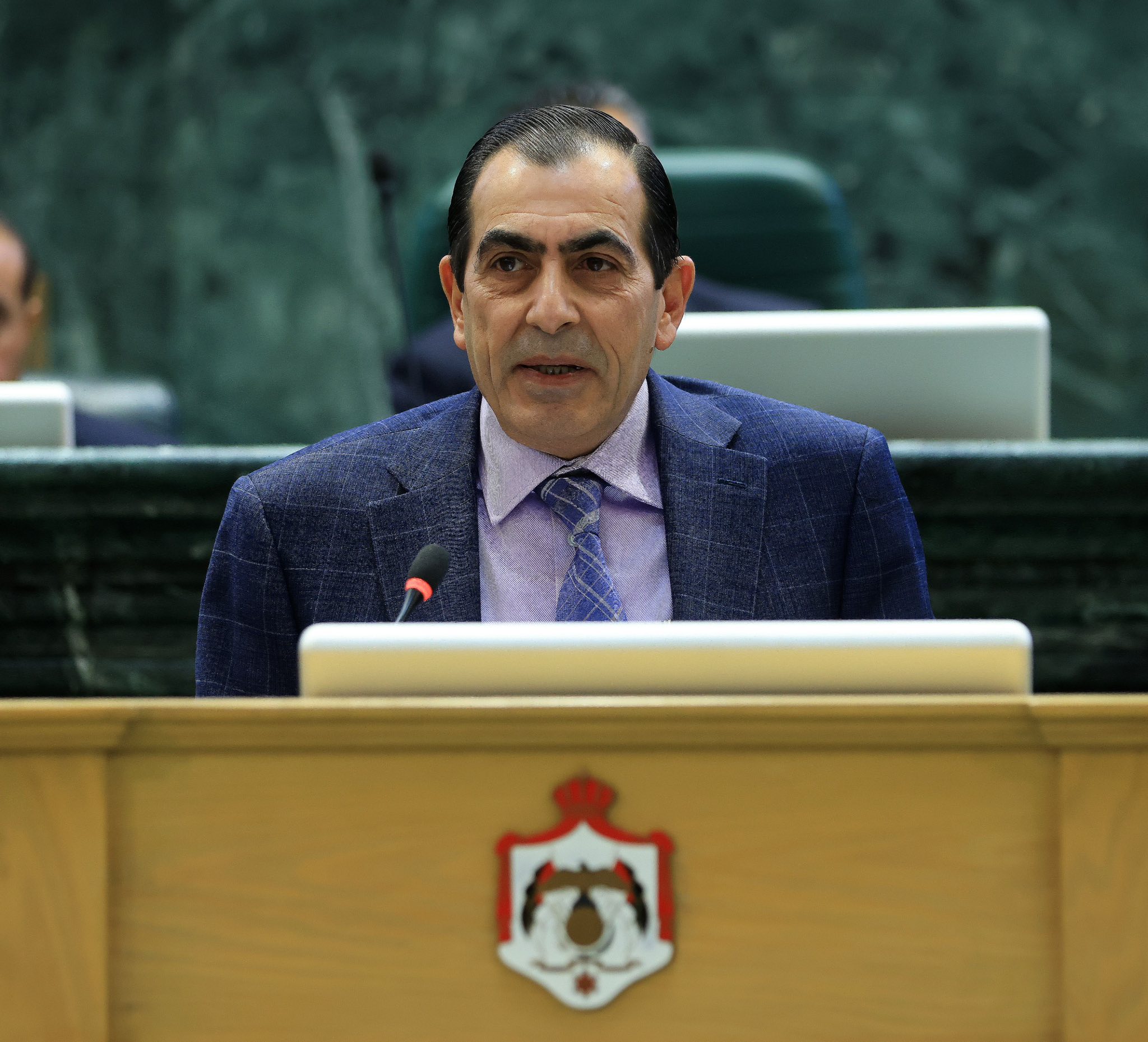 القباعي يتراجع عن تصريحاته بشأن إقرار شركات الكهرباء بتحميل فاقد الكهرباء على الفواتير