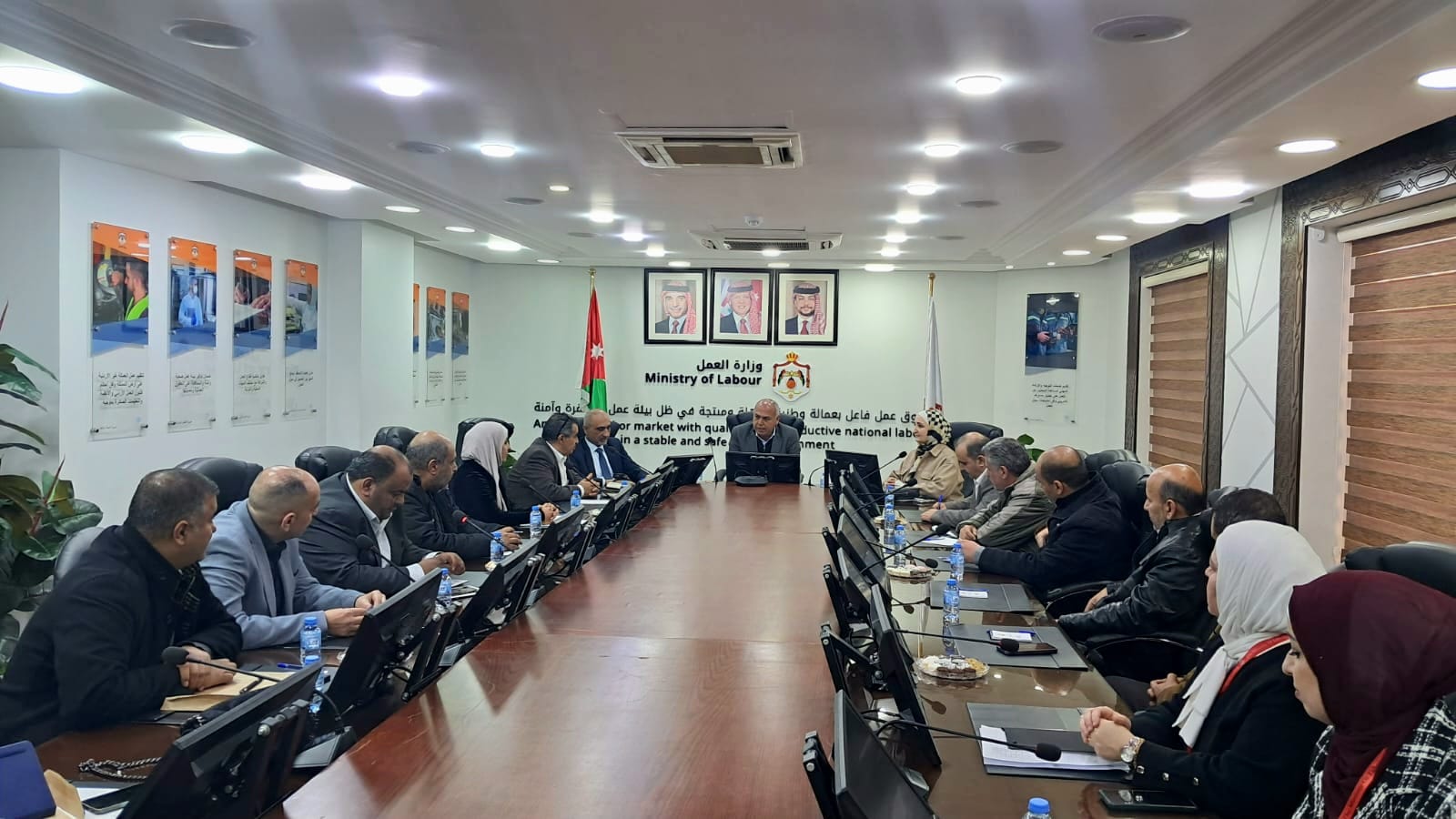 دوجان يلتقي رؤساء أقسام التفتيش في المحافظات