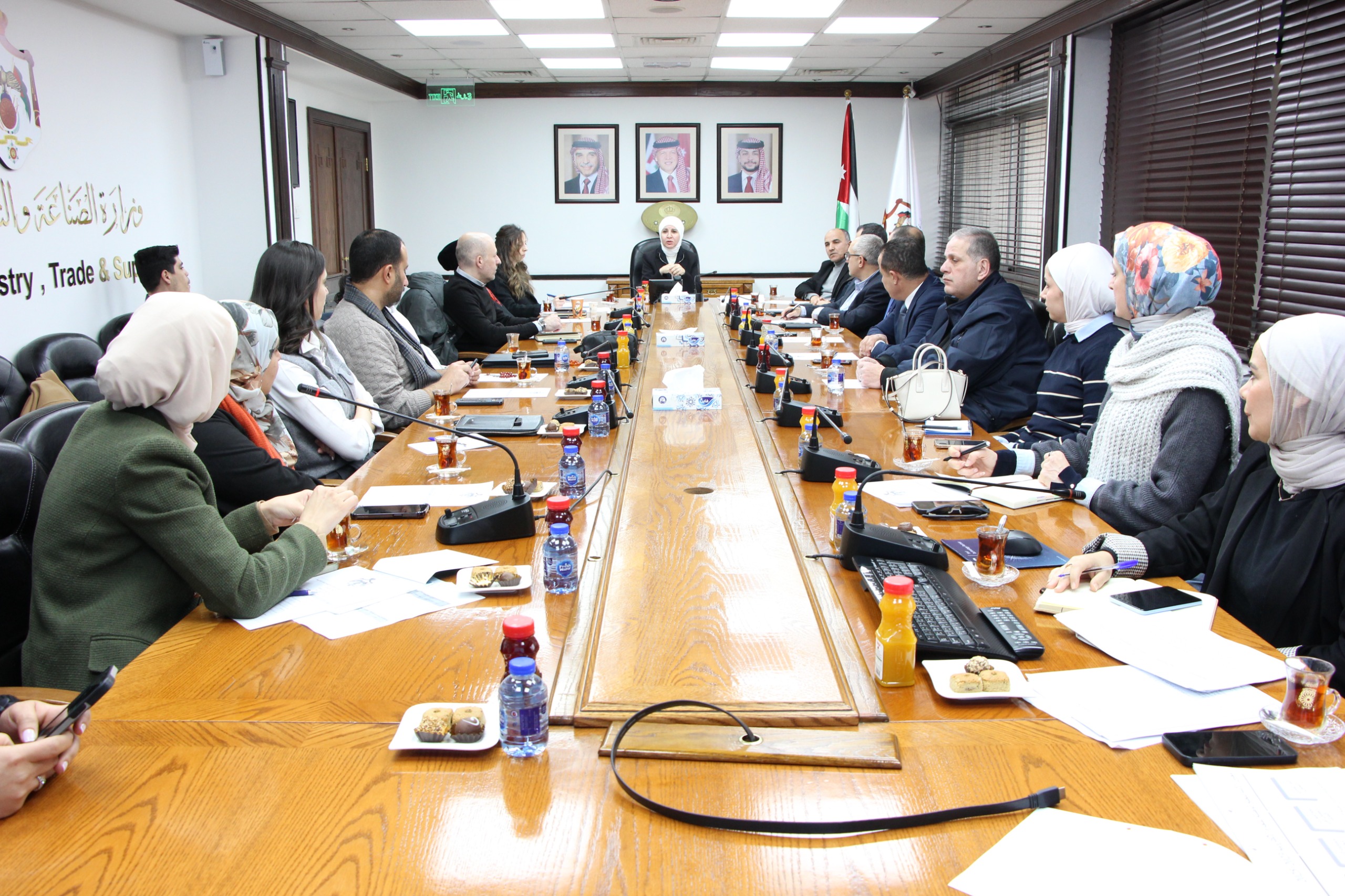 وزارة الصناعة والتجارة والتموين تعلن مخرجات المرحلة الأولى من الاستراتيجية الوطنية للتجارة الإلكترونية 20232025