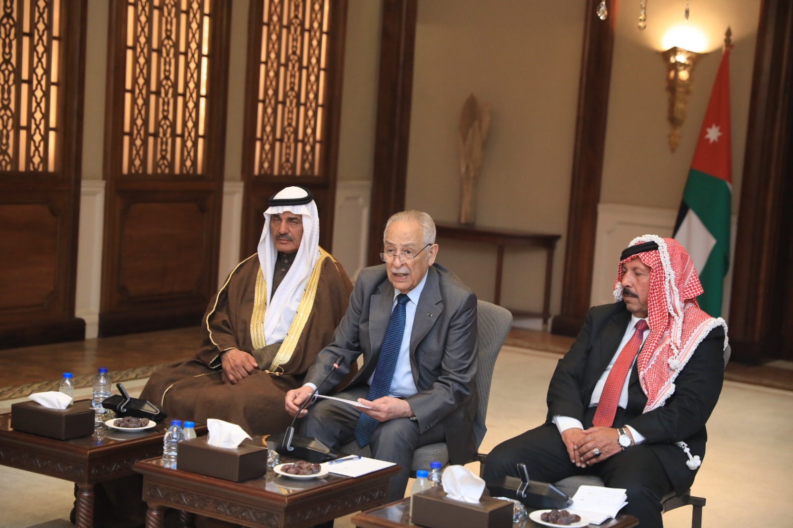 العيسوي يلتقي رجالات الأردن وجمعية أيلة للحماية الاجتماعية