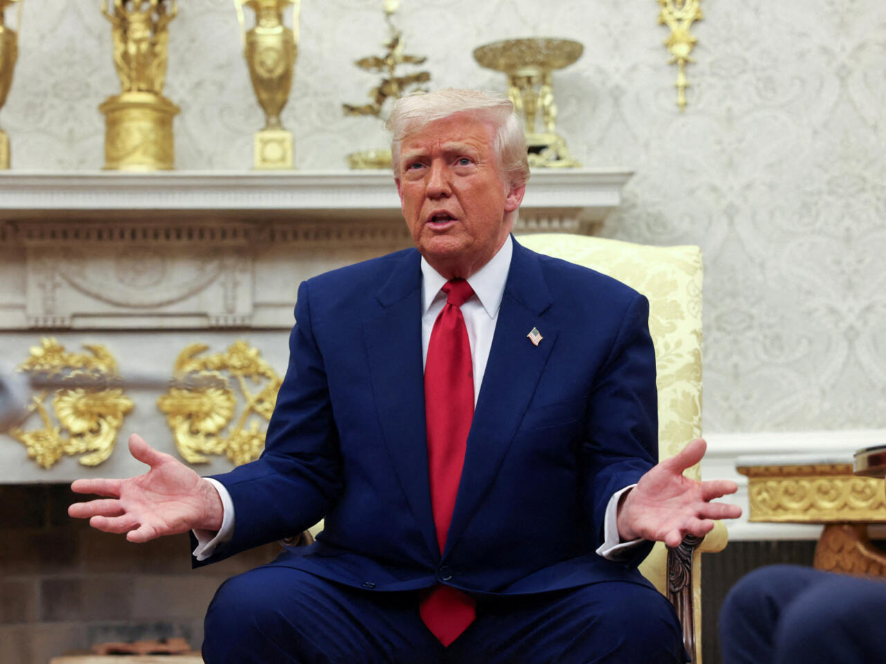 ترامب يعلن: إيران تريد إبرام اتفاق.. ويحدد مهلة زمنية لطهران