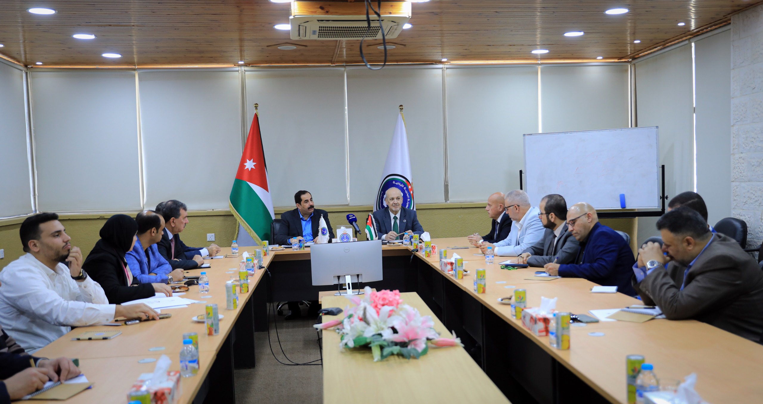 لجنة الخدمات والنقل النيابية تطّلع على مشاريع وخطط سلطة العقبة