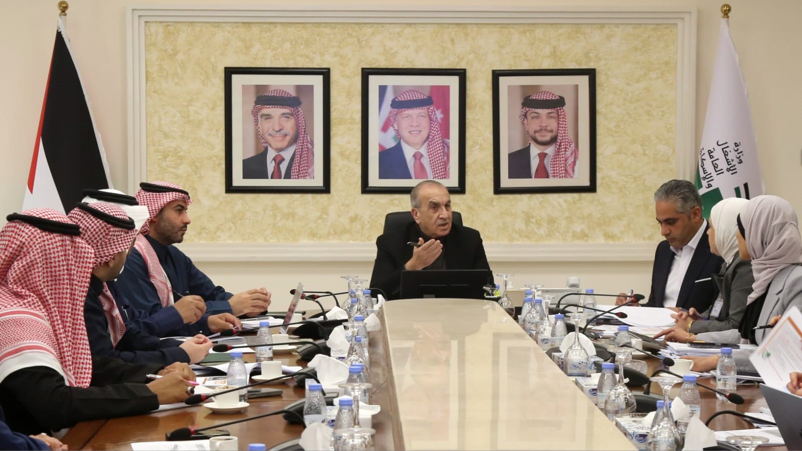 وزير الاشغال يلتقي وفدا من الصندوق السعودي للتنمية