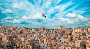 أجواء دافئة نسبيا في أغلب المناطق حتى الاثنين