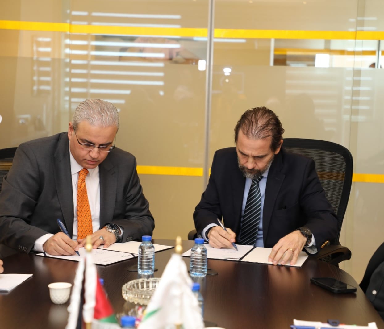 مذكرة تفاهم لتحسين جودة الخدمات المقدمة للأشخاص ذوي الإعاقة النفسية في مركز الكرامة للصحة النفسية