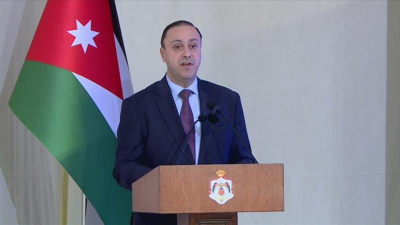 وزير الاتصال الحكومي: عطلة الثلاثة أيام قيد الدراسة وترتبط برقمنة الخدمات وتحسين الإنتاجية