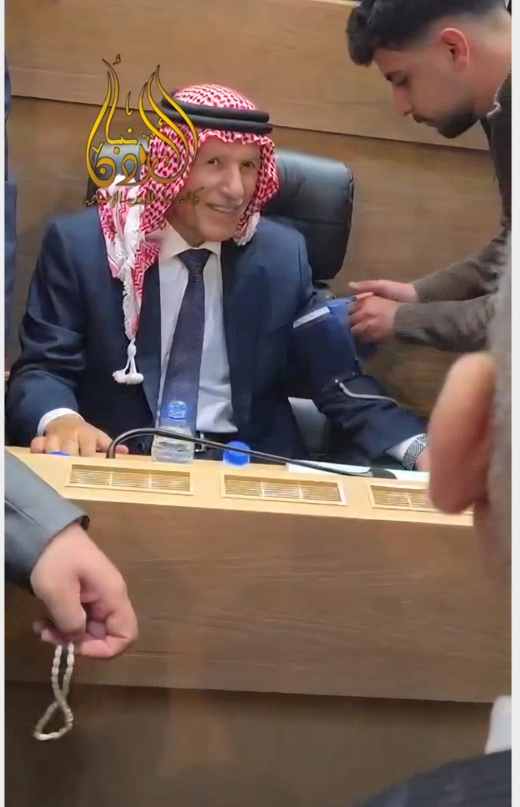 عاجل  عارض صحي يلمّ بالعرموطي تحت القبة (فيديو)