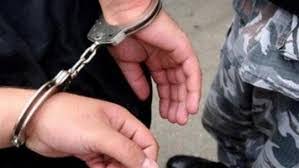 عاجل  البحث الجنائي يُلقي القبض على مجموعة جرمية من ستة أشخاص نُفّذت عددًا من السرقات على الأكشاك ومحال بيع القهوة ( ما ظهر خلال عدد من الفيديوهات )