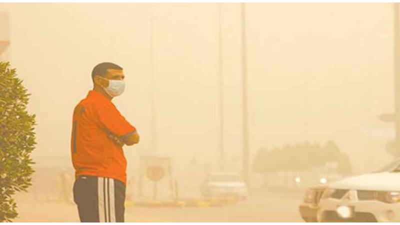 الصحة تحذر من مخاطر موجة الغبار وتدعو للالتزام بالإجراءات الوقائية