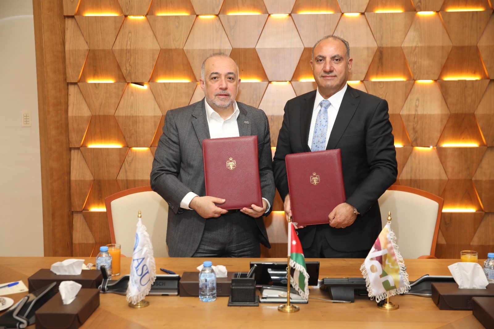 أمانة عمان وجامعة العلوم التطبيقية توقعان مذكرة تفاهم