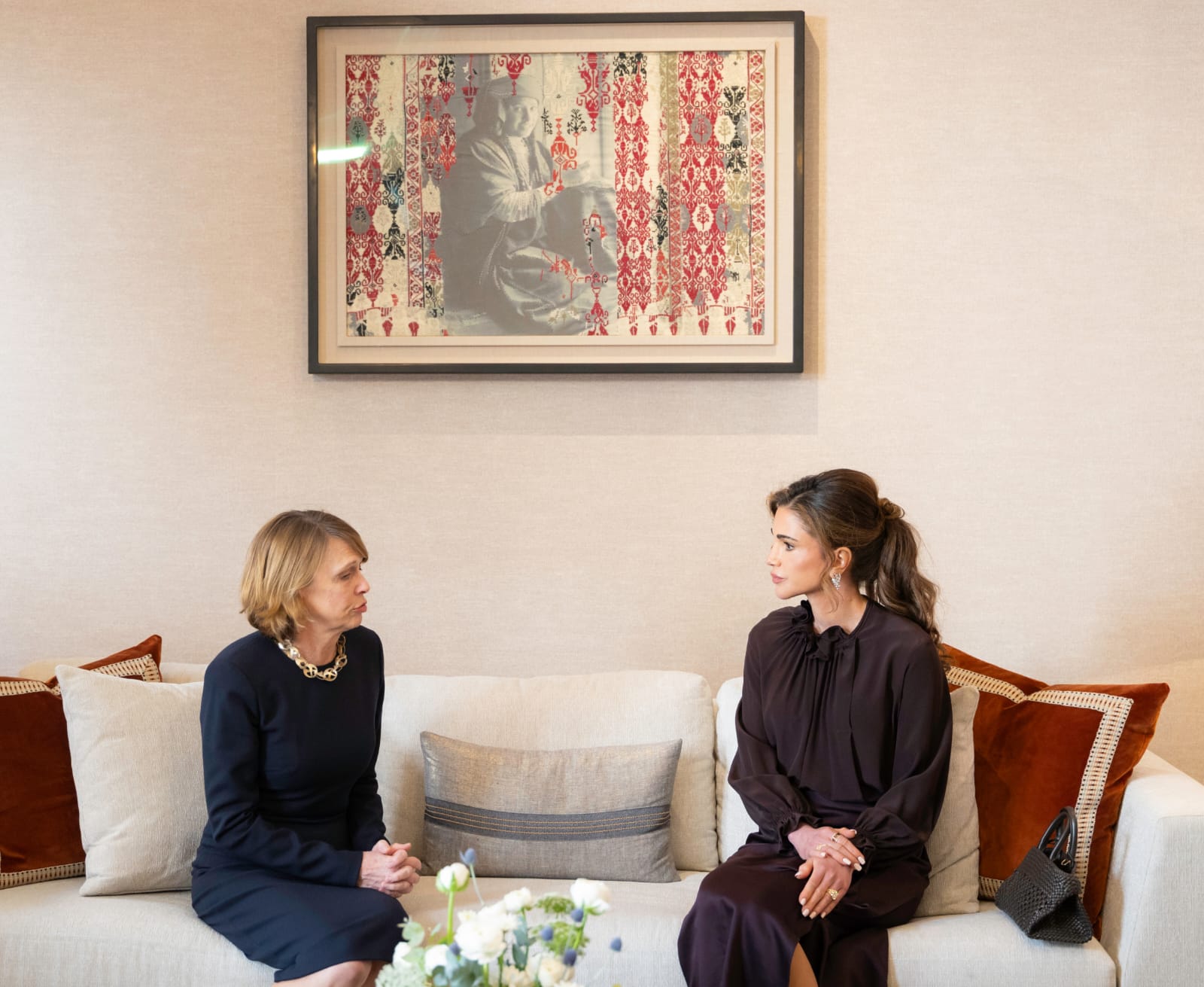 الملكة رانيا العبدالله تلتقي سيدة ألمانيا الأولى إلكه بودنبندر في عمان