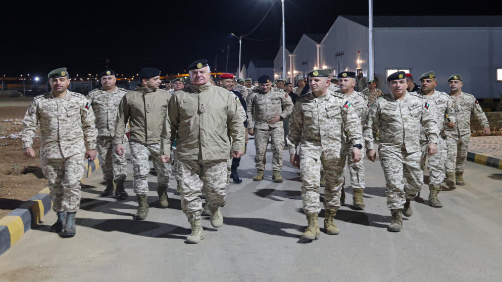 الحنيطي: تطوير القدرات الفنية والعملياتية أولوية استراتيجية للقوات المسلحة