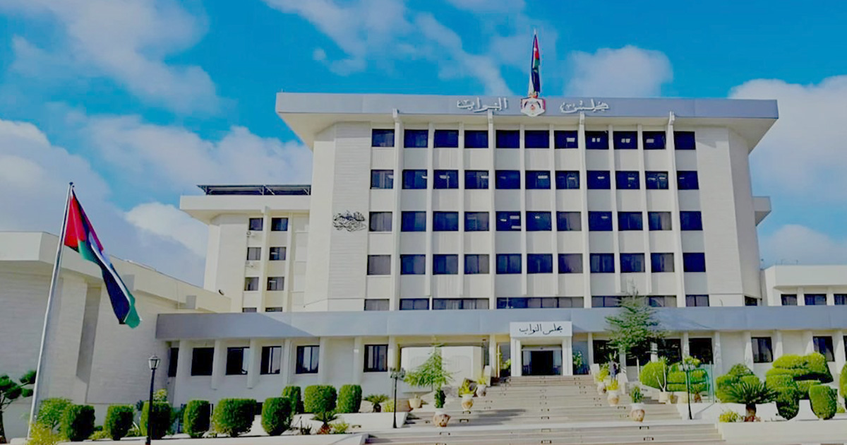 عاجل مجلس النواب يُقر 13 مادة بمشروع قانون عقود التأمين