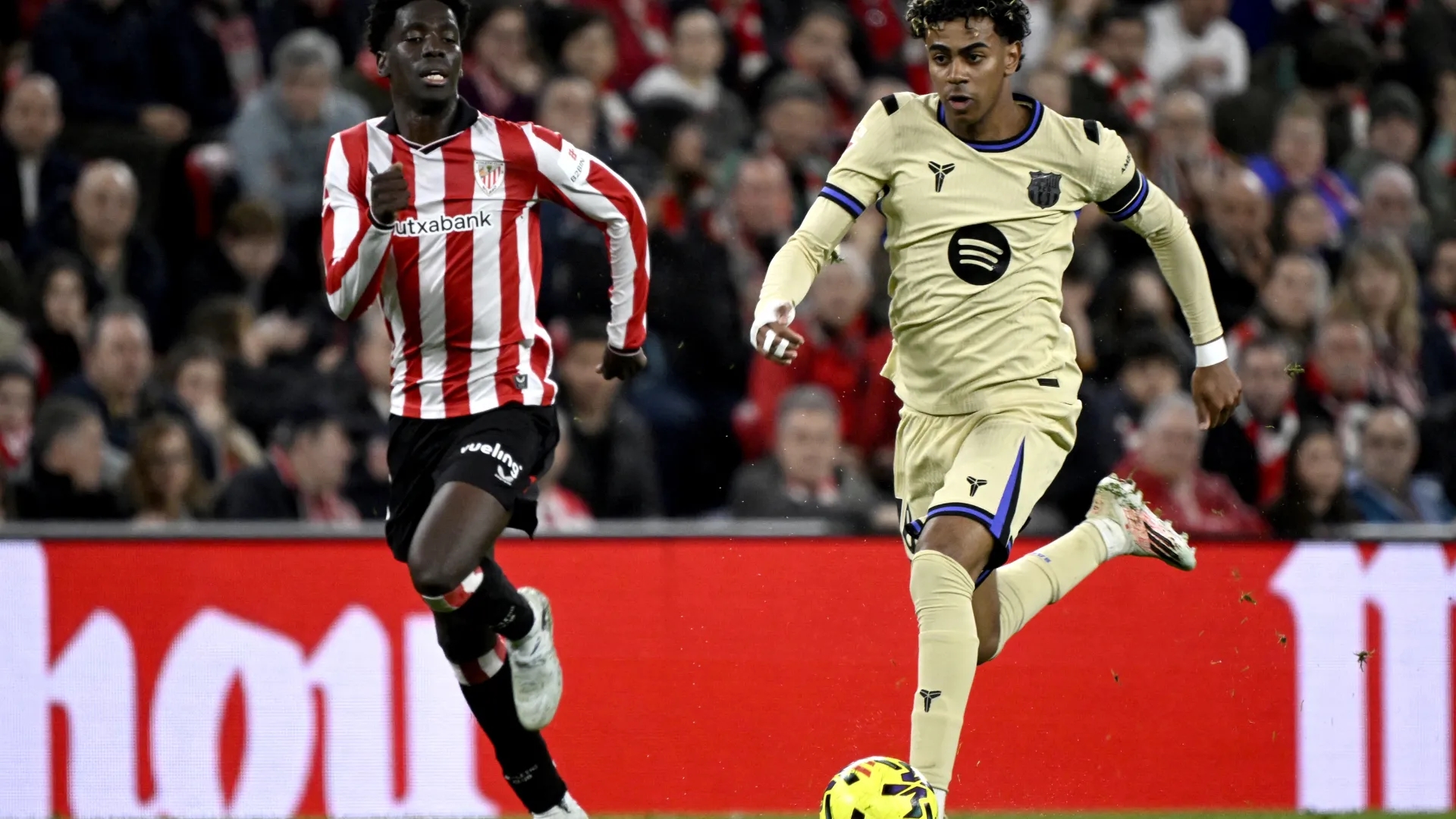 برشلونة يفوز على بلباو في الدوري الاسباني