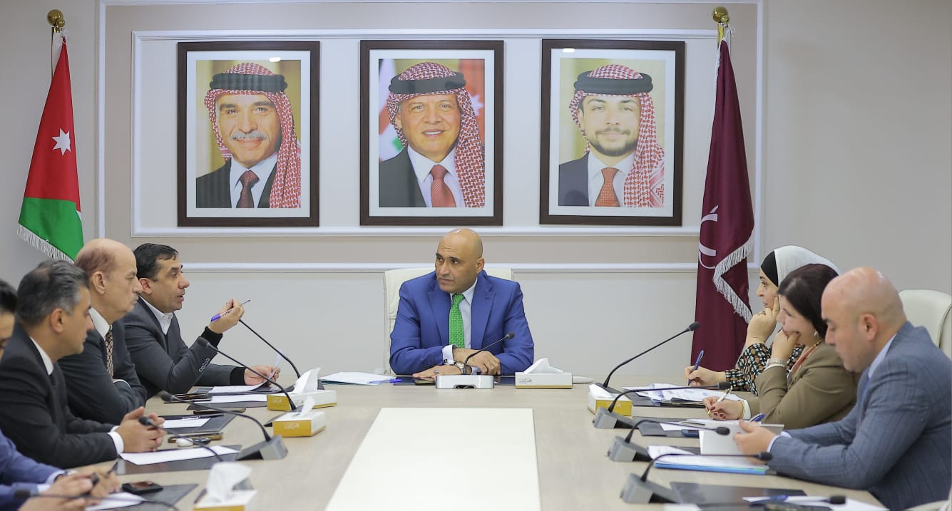 الصحة النيابية تؤكد أهمية دور مؤسسة الغذاء والدواء في حماية صحة المواطنين