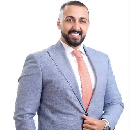 بدأ بنفسه .. المحامي أنس الدميسي يدعو المؤجرين المقتدرين بالمسامحه بإيجار هذا الشهر لوجه الله تعالى