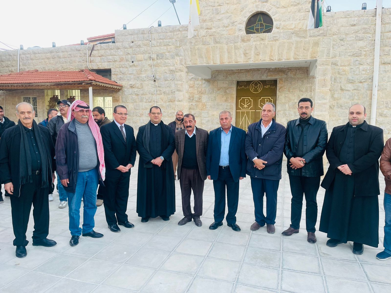 كنيسة مار ميخائيل  تحتفى   بعمال الوطن في لواء القصر