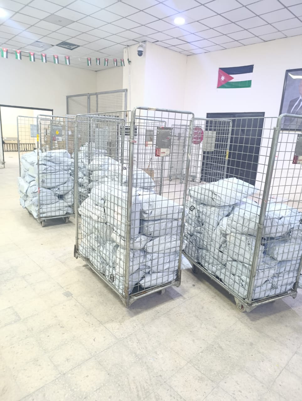 عاجل  البريد الأردني: وصول طرود التجارة الإلكترونية إلى الأردن عبر المنافذ البرية