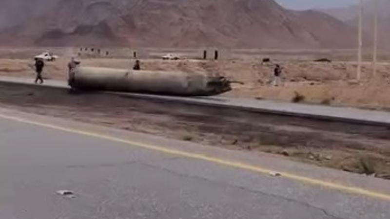 عاجل  الامن العام : سقوط بقايا جسم متفجر على الطريق الصحراوي ولا اصابات تذكر