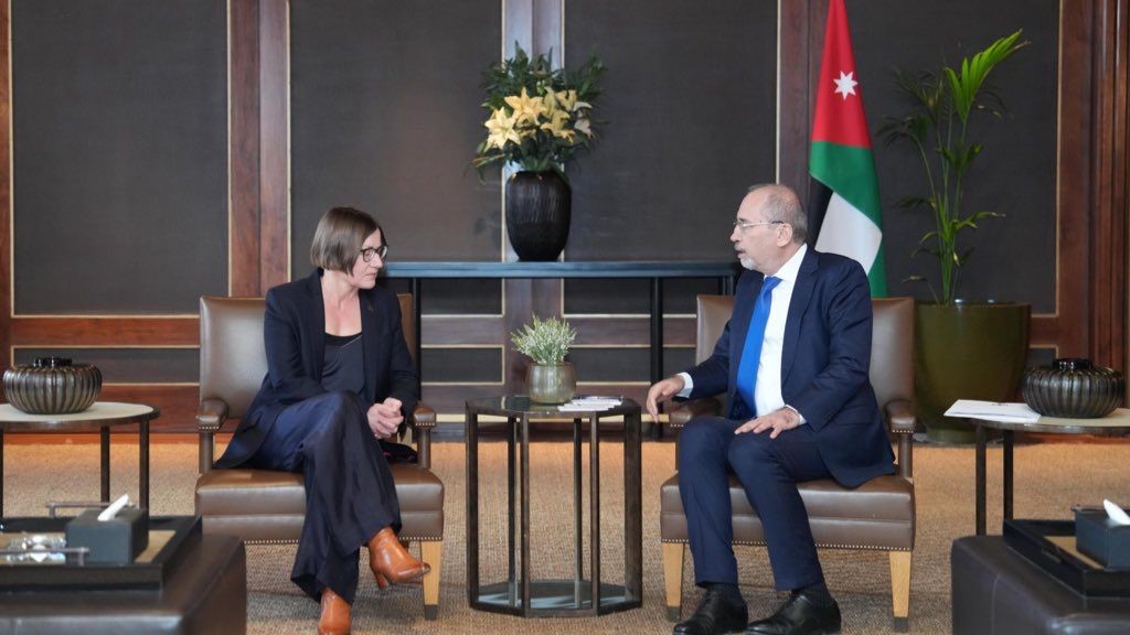 وزير الخارجية يلتقي رئيسة اللجنة الدولية للصليب الأحمر