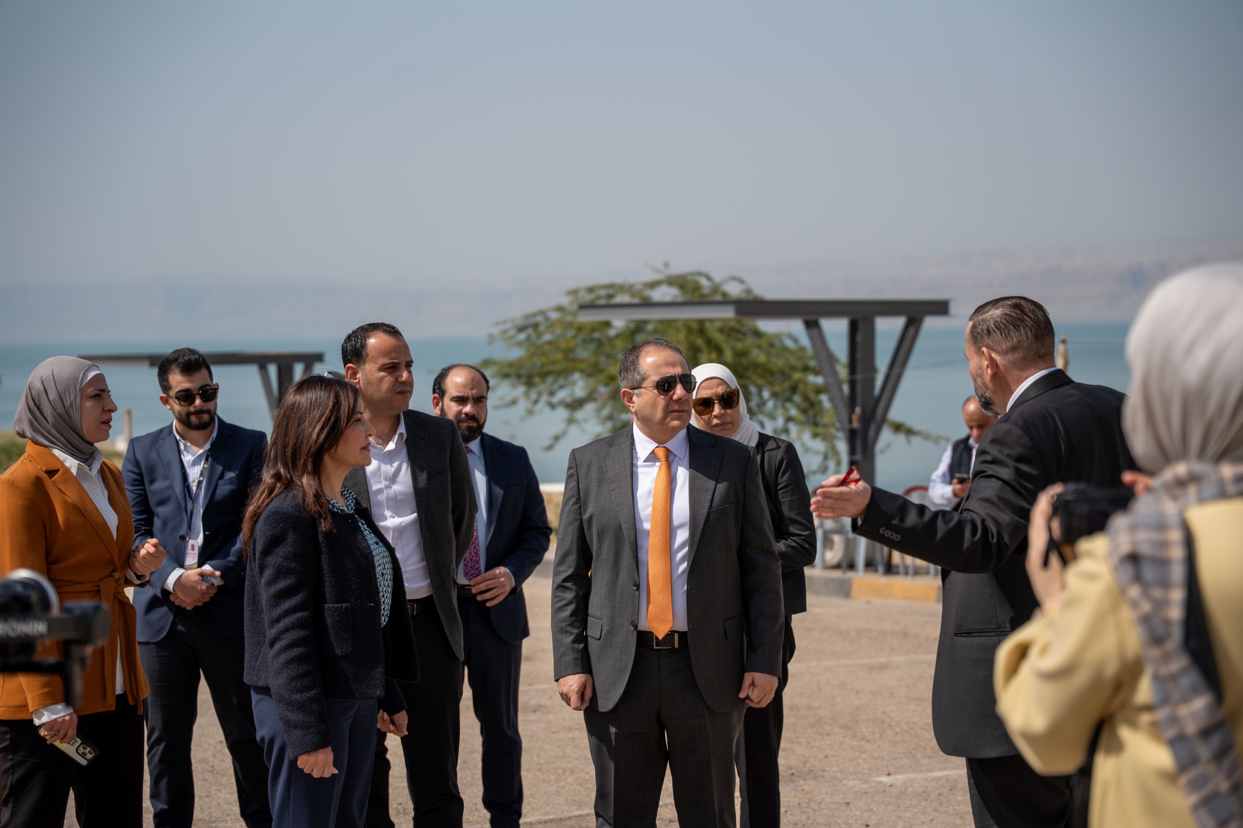 وزير الاستثمار بجولة ميدانية في البحر الميت لتعزيز زخم الاستثمار وتسريع وتيرة التطوير