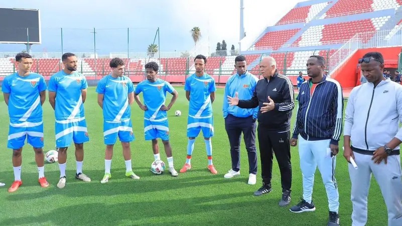 اختفوا فجأة.. مدرب إريتريا يكشف كواليس هروب 7 لاعبين من المنتخب
