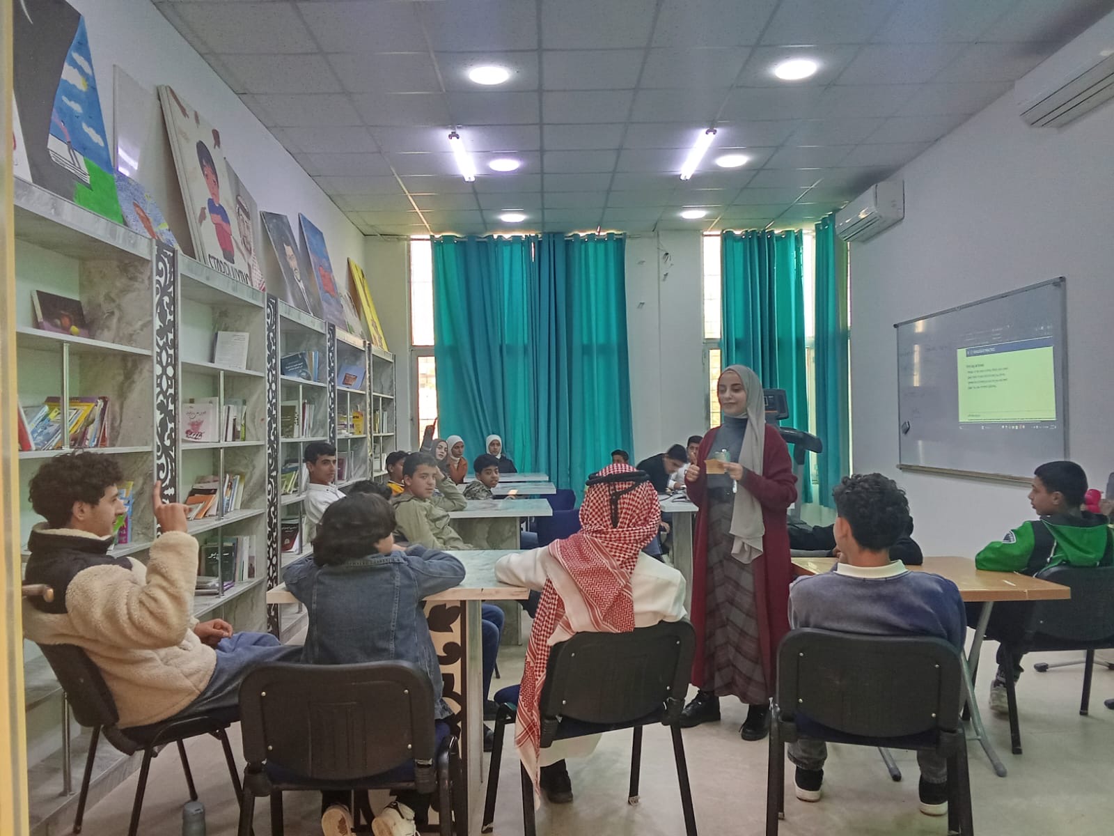 انطلاق برنامج اثراء مهارات اللغة الإنجليزية في مركز شباب وشابات الظليل