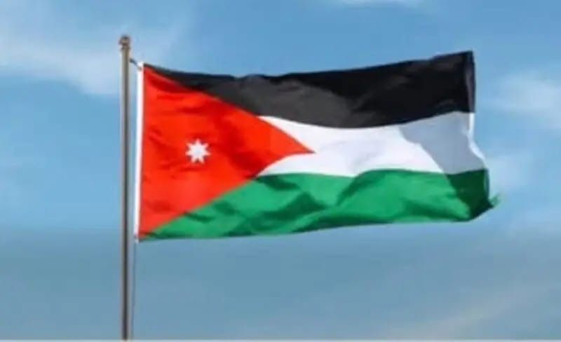 أسامة ابو طالب يكتب: الراية… من بداية الحكاية إلى يوم العلم