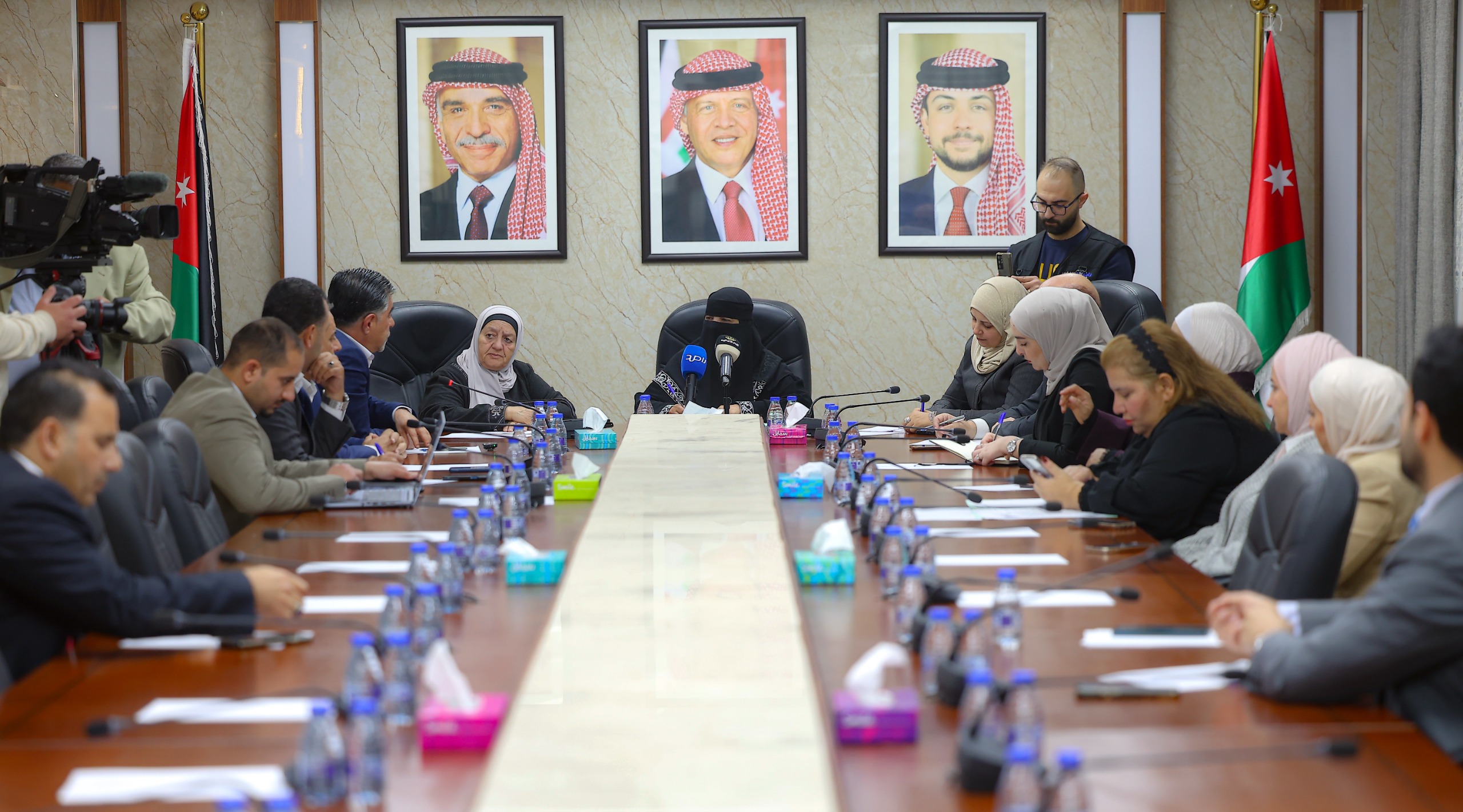 المرأة النيابية تبحث مع التدريب المهني تعزيز الثقافة المجتمعية للتوجه نحو المسارات المهنية والتقنية