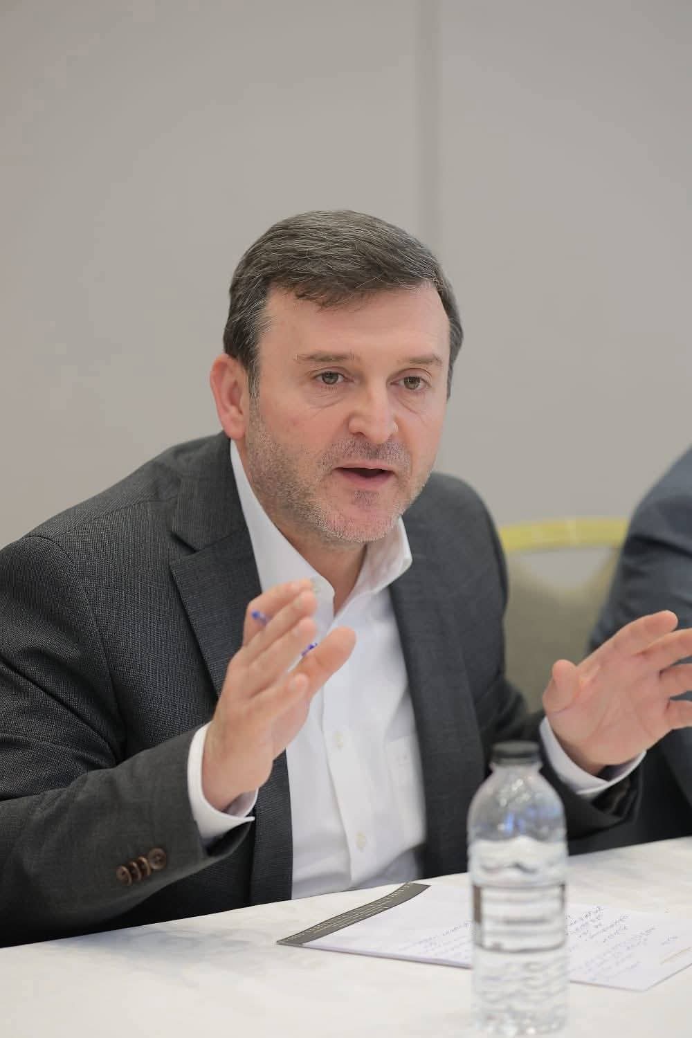 العمري: يوم العلم الأردني رمز للهوية والوحدة الوطنية