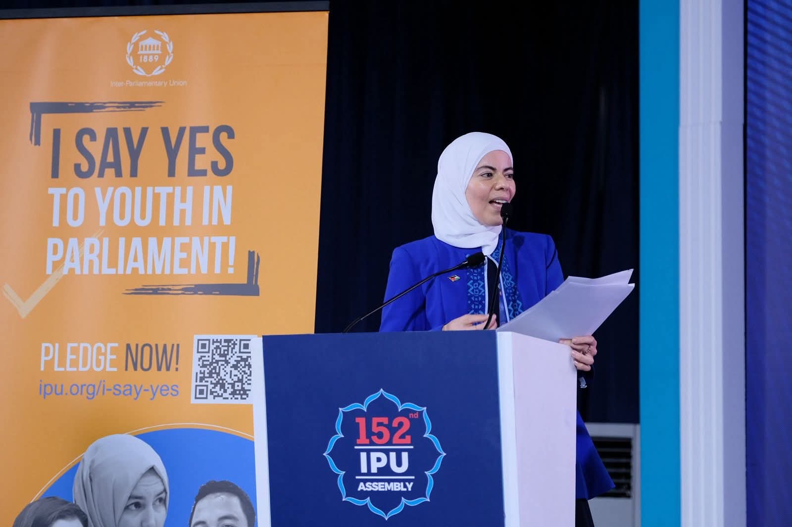 أبو غوش في إسطنبول: فجوة تمثيل الشباب على طاولة البرلمان الدولي