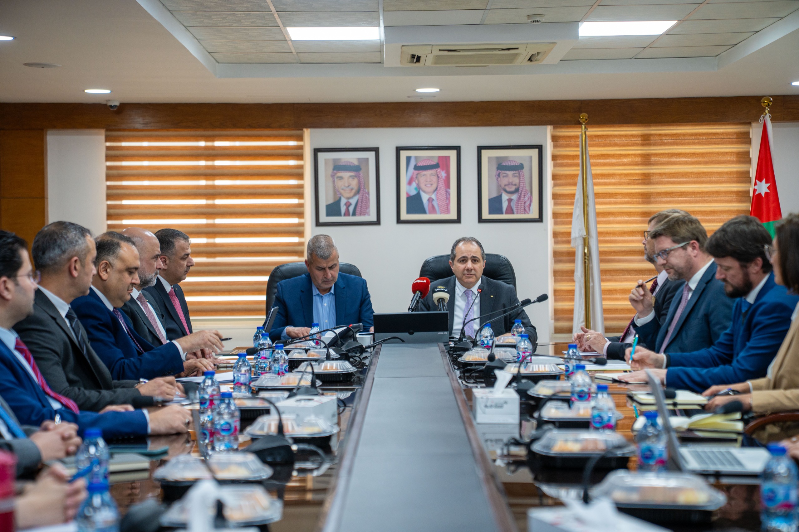 انطلاق دراسة جدوى مشروع تخزين الطاقة الكهربائية في الموجب بقدرة 450 ميجاواط