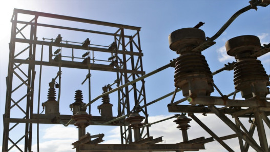 وزير الطاقة: فلس الريف يزوّد 278 موقعا ومنزلا بالكهرباء بكلفة 944 ألف دينار خلال آذار