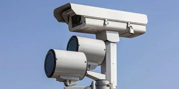 الأمانة توضح: لا مخالفات طعام وشراب اثناء القيادة والضبط ميداني فقط