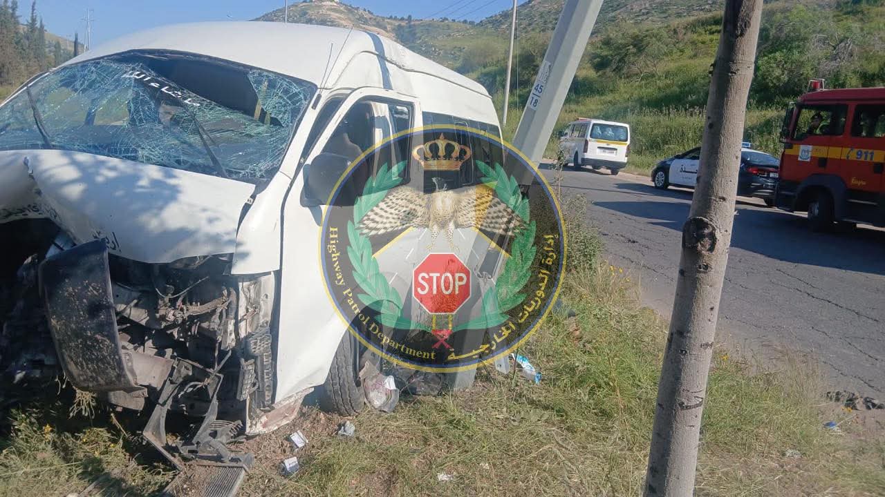 18 إصابة في حادث تدهور ما قبل محطة وادي العرب باتجاه الشونة الشمالية