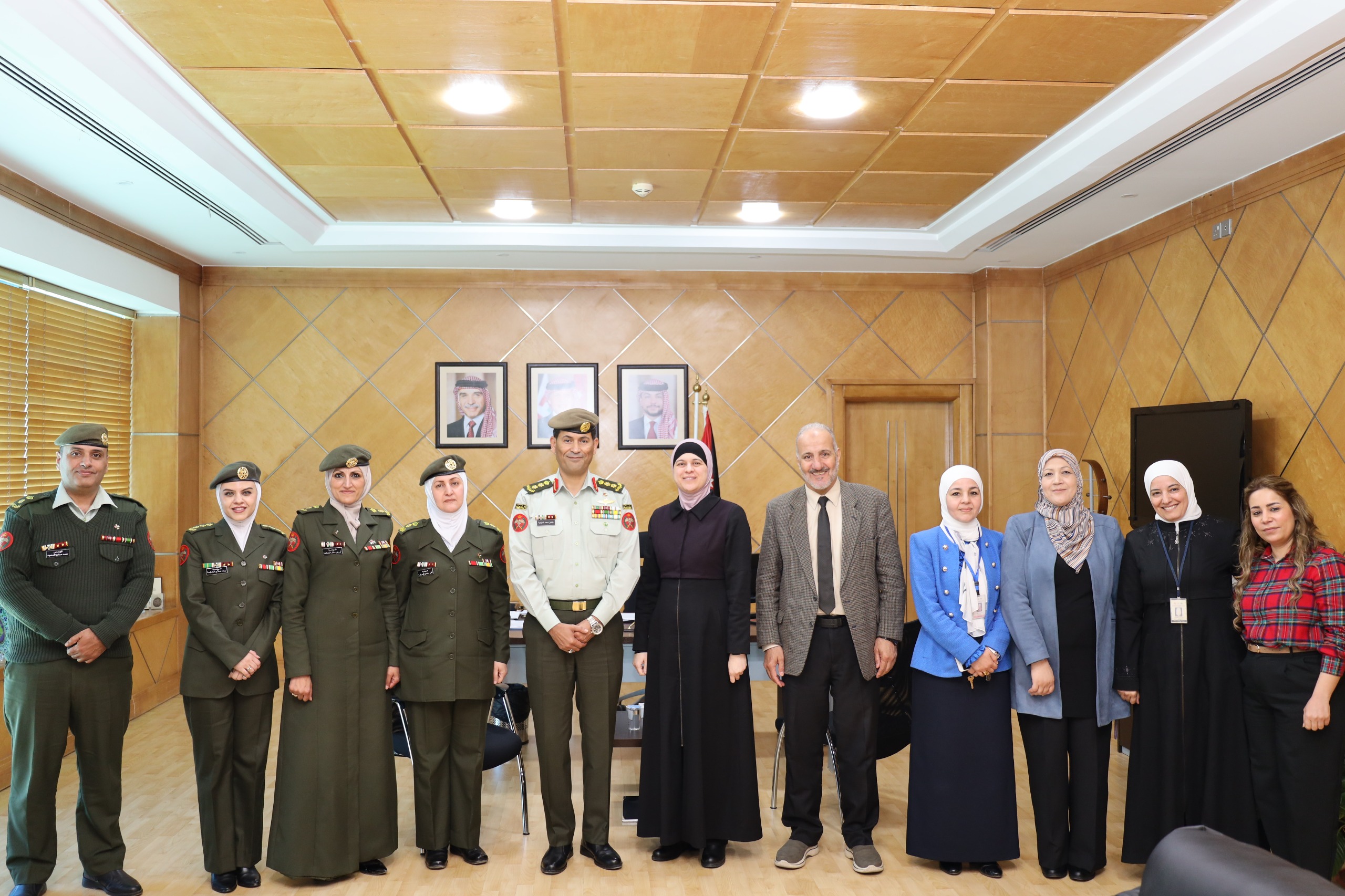 المواصفات والمقاييس والمختبرات العسكرية تبحثان تعزيز التعاون