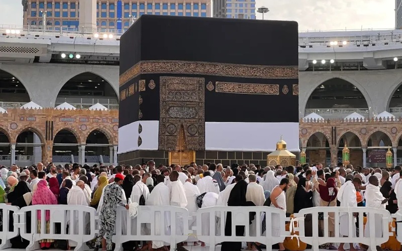 السعودية: غرامة مالية كبرى لكل من يؤوي حاملي تأشيرات الزيارة بمكة