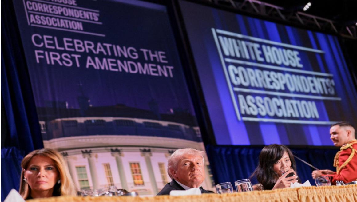 عاجل  إجلاء ترمب ونائبه من حفل عشاء مراسلي البيت الأبيض بعد سماع صوت مرتفع