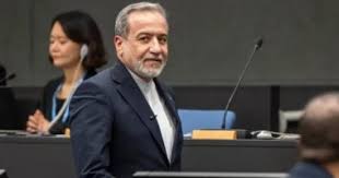 الخارجية الإيرانية: عراقجي غادر باكستان إلى روسيا في إطار مواصلة المشاورات